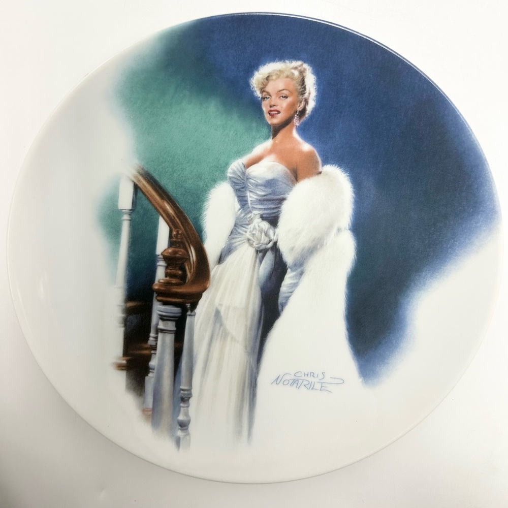 Bradford Exchange - Marilyn Monroe "in all about eve" Plate.